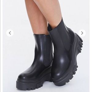 Chunky Platform Chelsea Boots